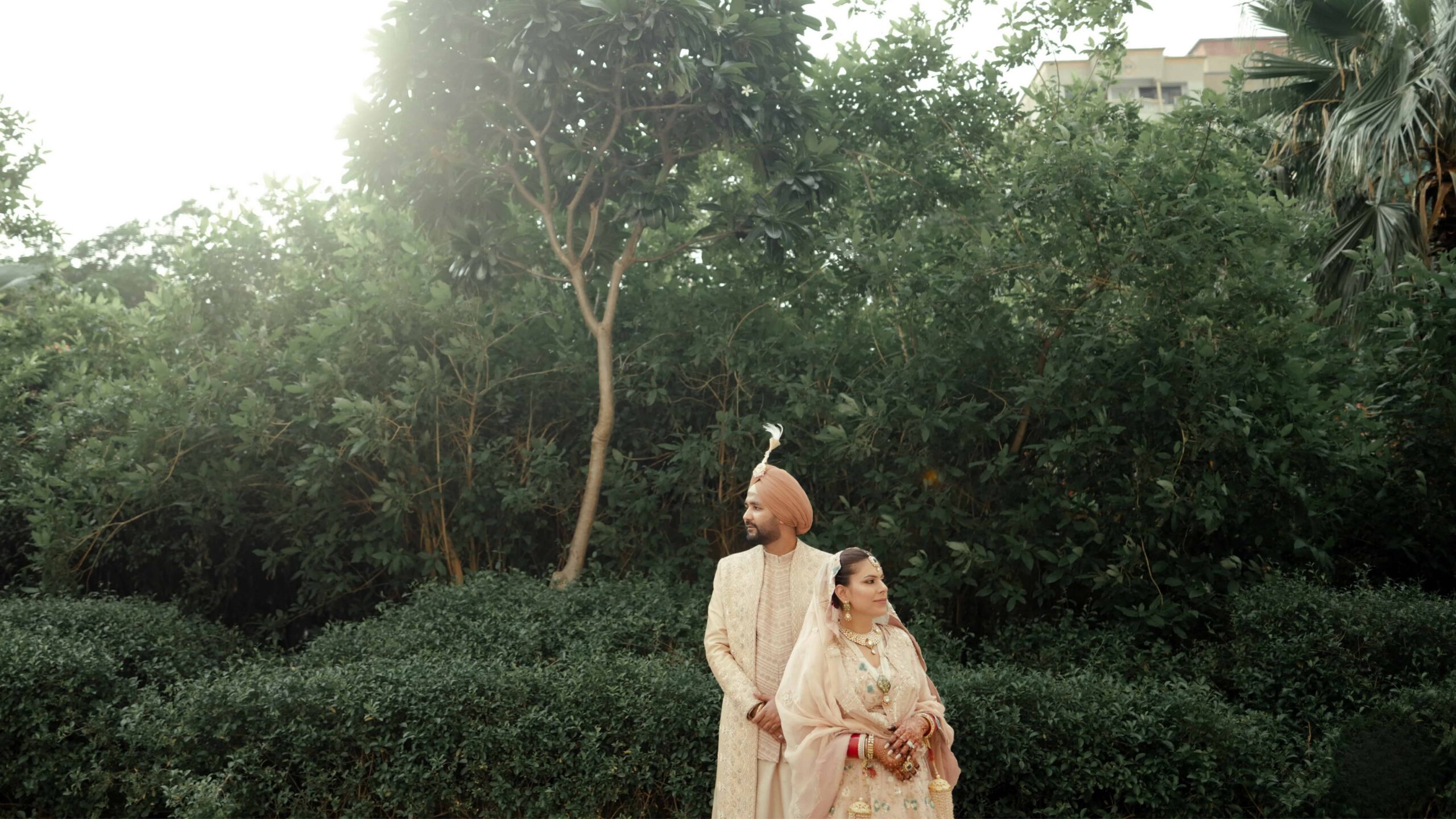 Luxury wedding story of Rupali and Pahuldeep at Taj Vivanta Delhi — Cupid Love Stories